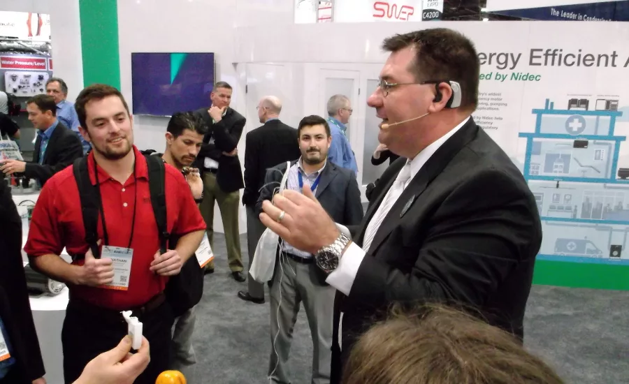 AHR wasn’t all business. This magician kept attendees spellbound with his slick performance of close-up, tabletop illusions, including this epic mind-blower using dental floss