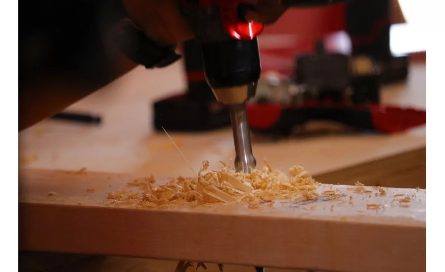 Journalists from trade publications across multiple industries