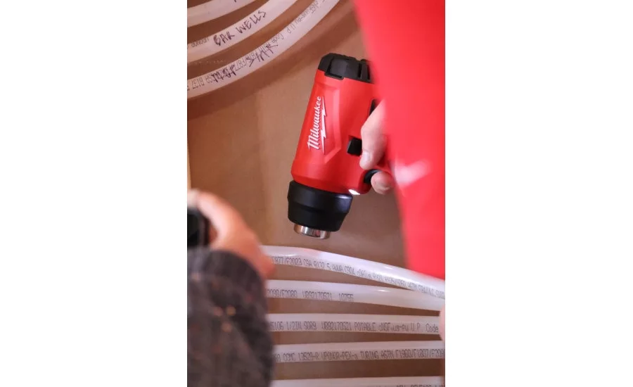 The M18 Compact Heat Gun reaches operational temperature