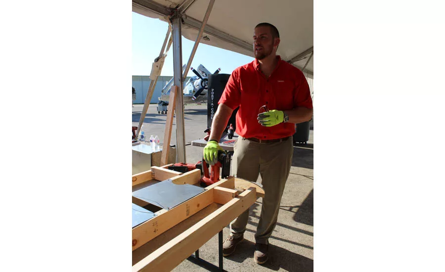 With LED light and dust blower