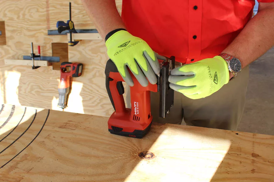 With LED light and dust blower