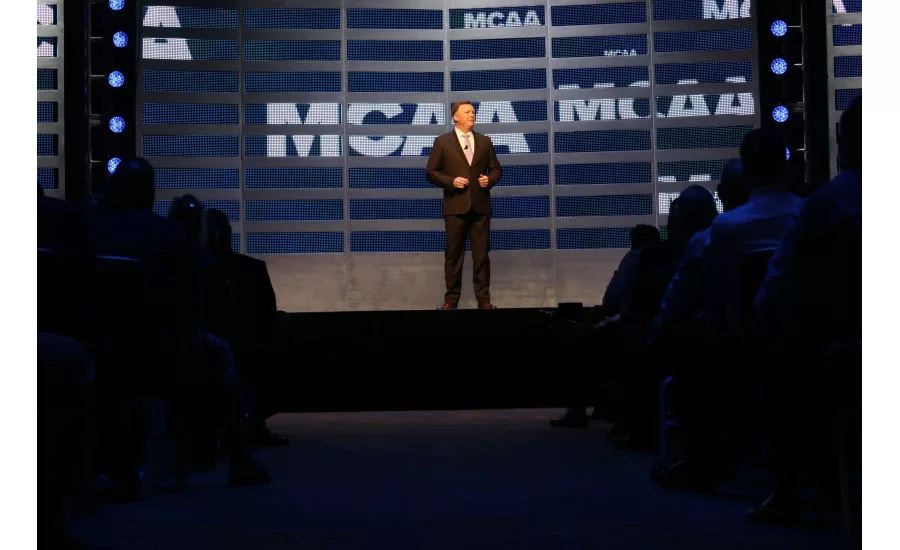 Tom Stone, outgoing MCAA president, greets MCAA 2017 attendees during the event’s opening session March 6 in San Diego