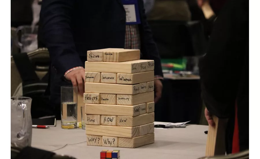 Attendees use wooden blocks to “build” their businesses from the ground up During Nexstar Network’s Leadership Spotlight 2017 closing session