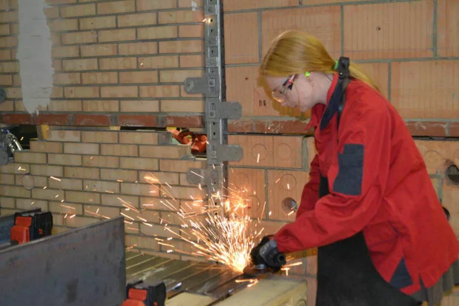 Walls & Ceilings Associate Editor Hannah Belloli 