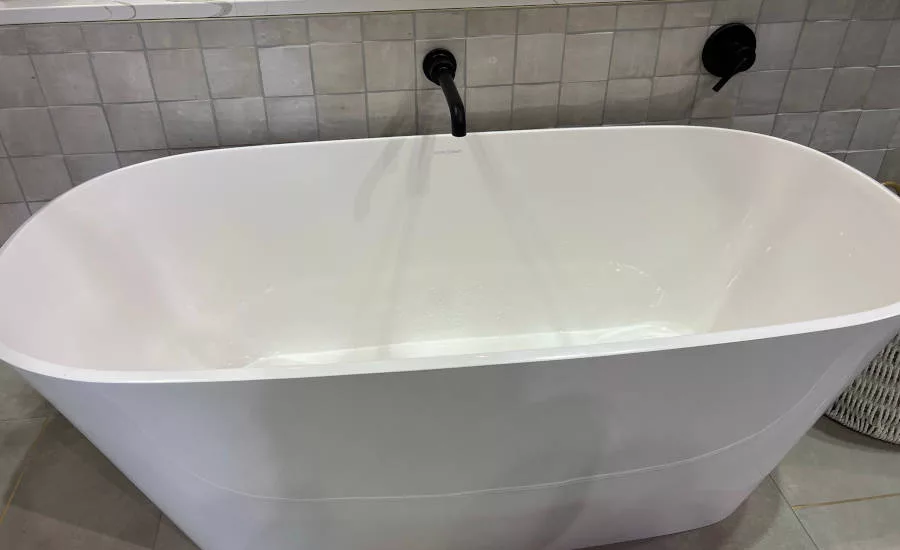 House of Rohl showcases it’s wall-mounted freestanding tub filler at KBIS 2022.