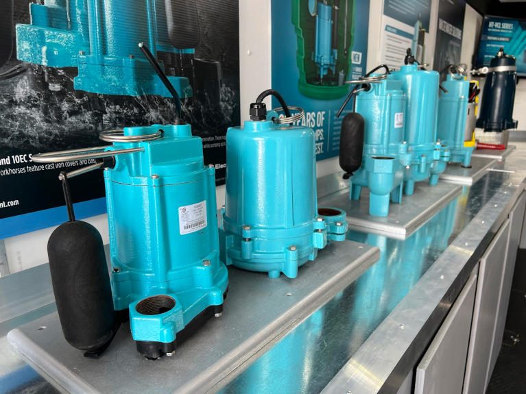 Franklin Electric hosts Little Giant pump training for manufacturers