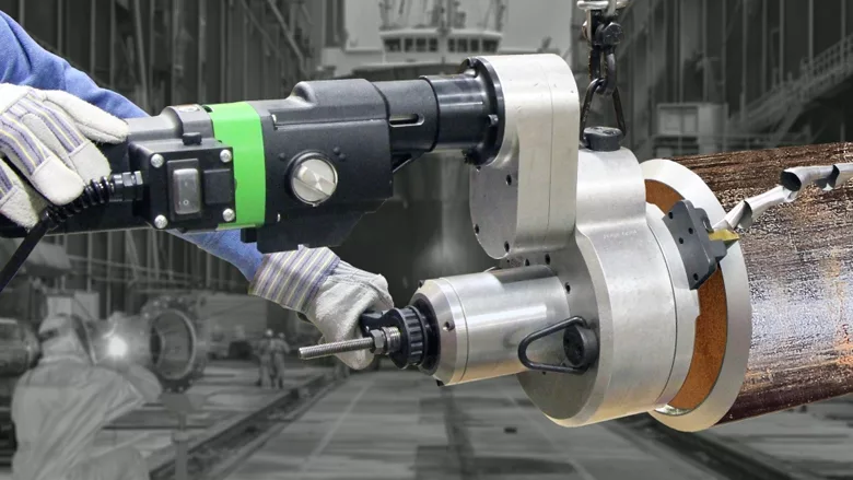 The Esco Tools Commander Electric MILLHOG I.D. Clamping pipe bevel machine.