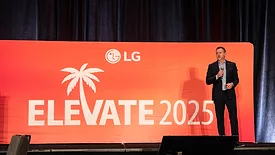 Steve Scarbrough, Senior Vice President for LG Air Conditioning Technologies USA, makes opening remarks during the LG Pro Dealer Summit.