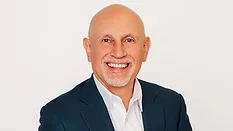 Javier Alarcón's headshot. 