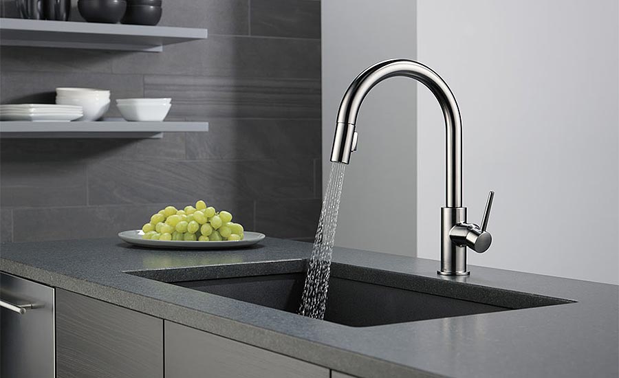 Delta Trinsic pulldown faucet