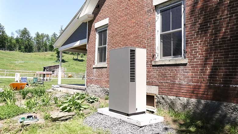 Air to water heat pump - how heat pumps work - The Engineering Mindset