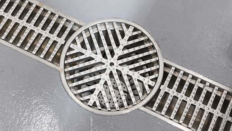 BLÜCHER’s HygienicPro floor drain