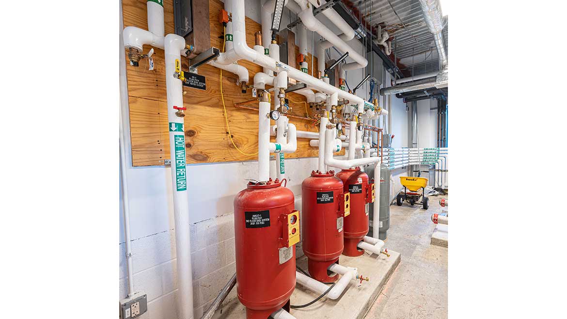 The Mitsubishi Electric Heat2O system provides hot water to Hotel Marcels 165 rooms