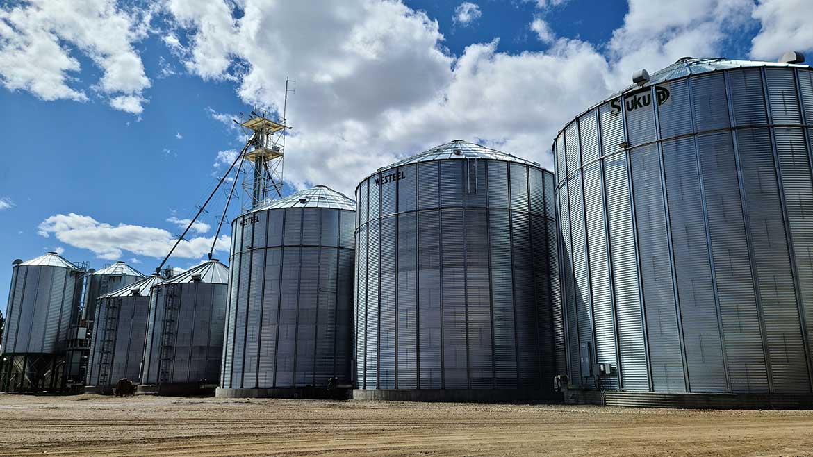 A large grain elevator at the new Deep Creek Farms Colony