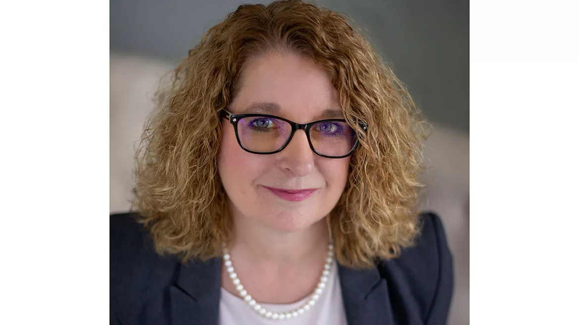 Kelly Castrogiovanni headshot 1170x658px