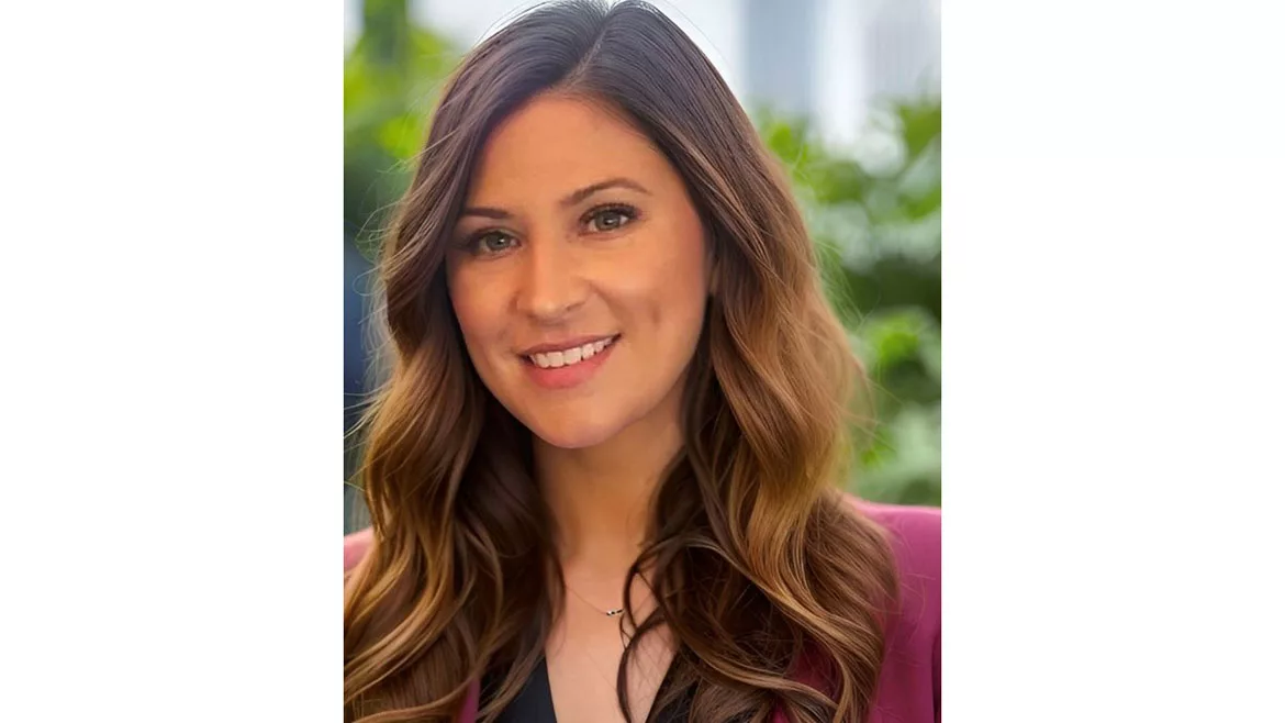 Nicole Urizzo 1170x658px headshot