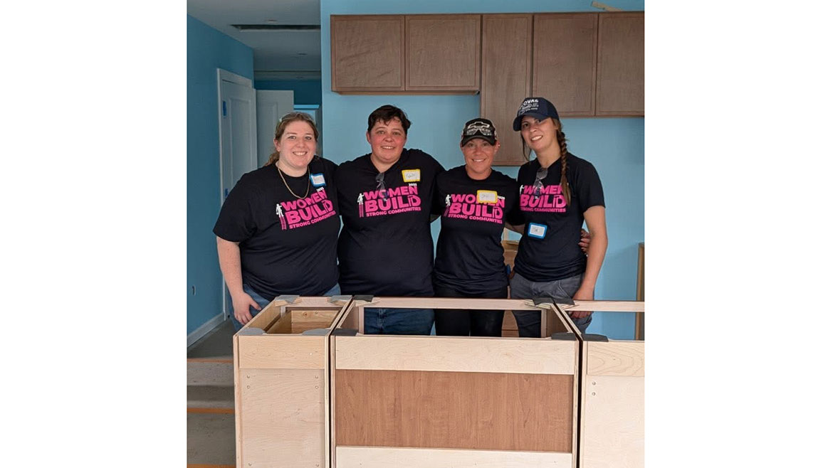 Nicole Linke, Michelle Buchanan, Jessica Raymond and Tori Bobal.