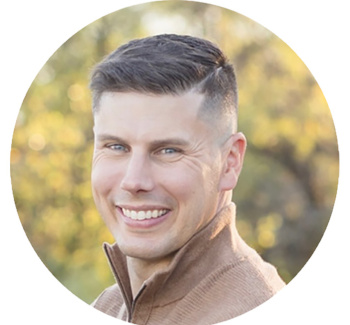 Chris Lollini circle headshot updated 350x325