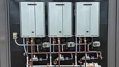 Tankless hot water heater