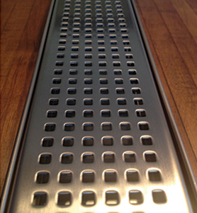 LUXE Linear Drains grate-patterned drain, 2014-10-27