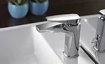 Remodeling for small bath spaces: Single-handle faucets