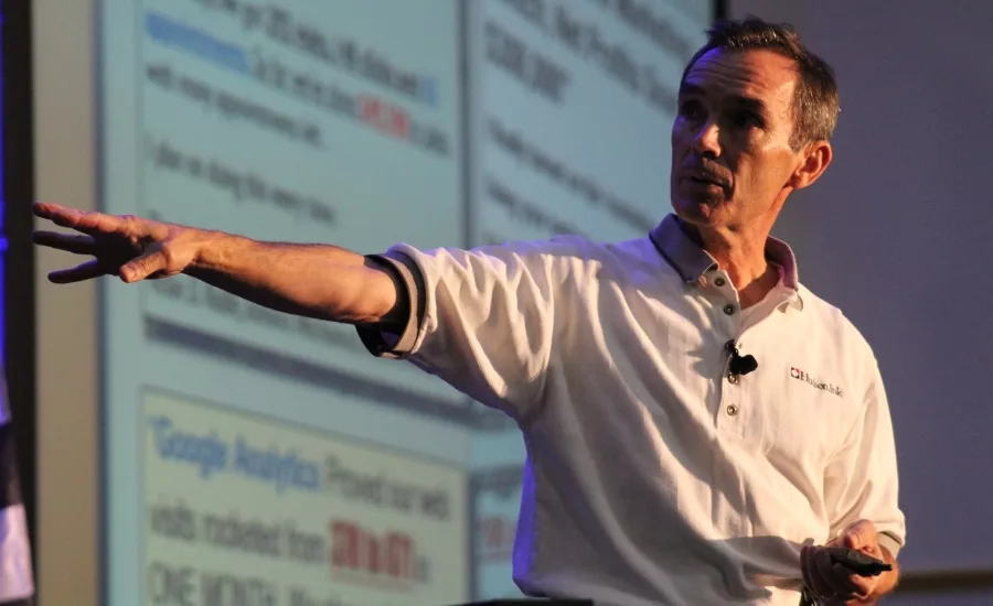 Adams Hudson, president of Hudson, Ink, discusses marketing strategies for plumbing and HVAC contractors during the inaugural Service World Expo in Las Vegas. Photo credit: Jen Anesi/Plumbing & Mechanical