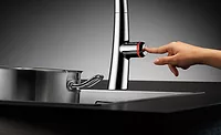 KWC’s ZOE touch light PRO kitchen faucet KWC’s ZOE touch light PRO kitchen faucet