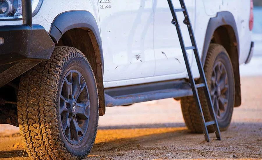 Rhino-Rack Aluminum Folding Ladder