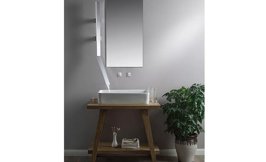 Isenberg Bath wall-mount faucet