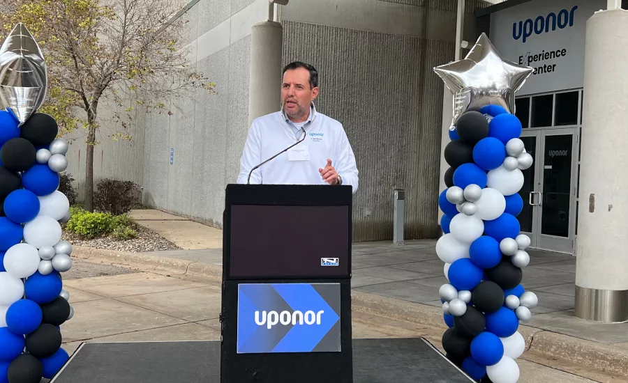 PM 1023 Uponor Experience Center 0909
